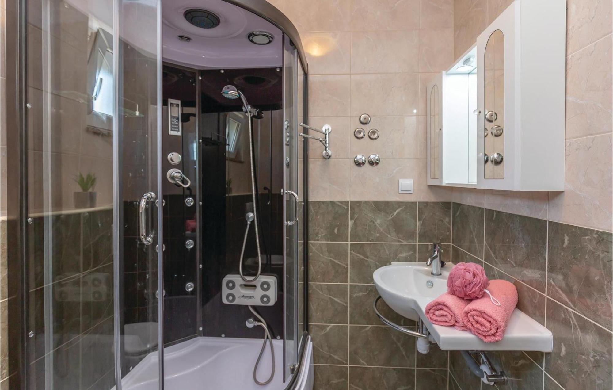 Studio Apartment in Krvavica Esterno foto